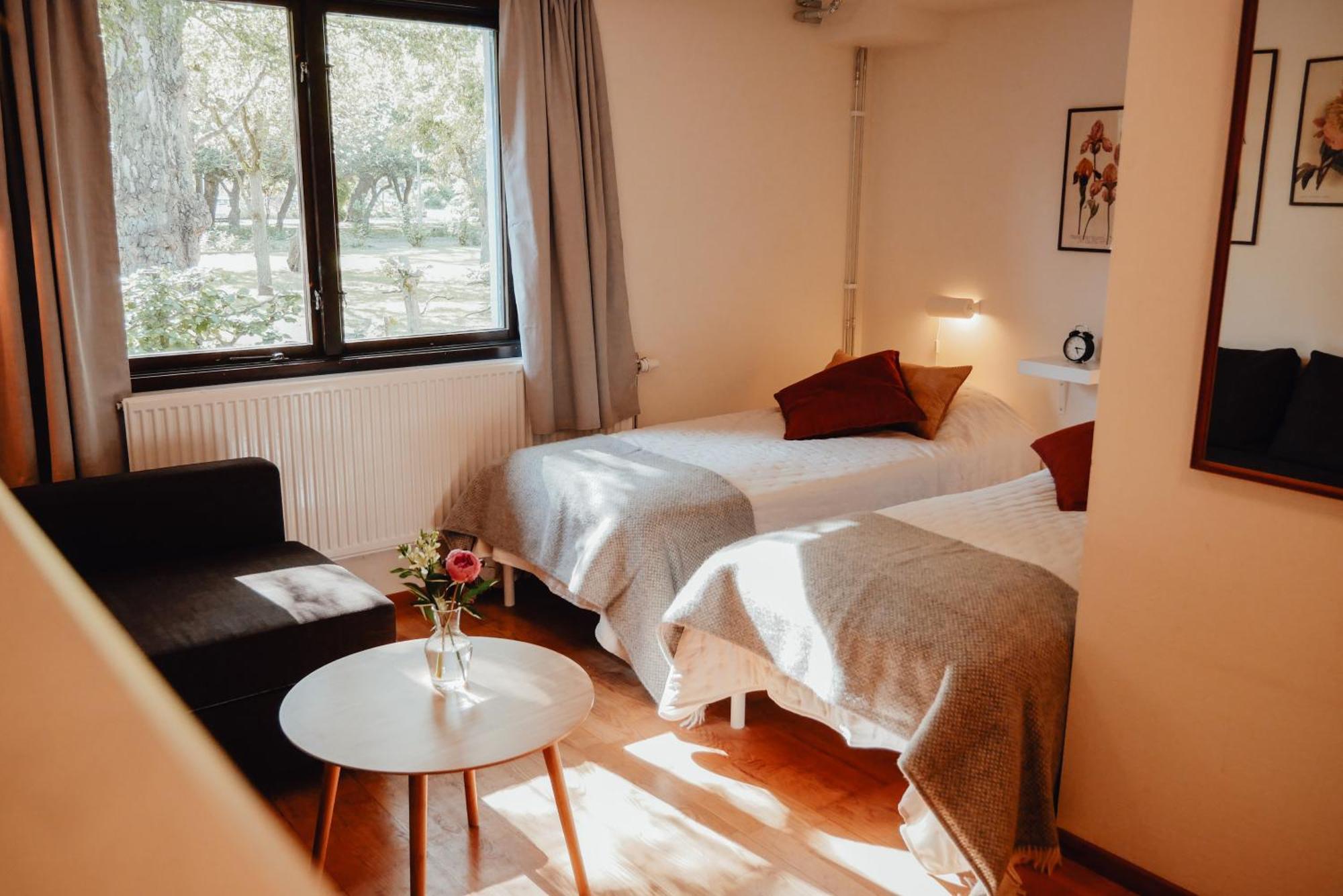 Aespoegarden Bed & Breakfast Klagstorp Ngoại thất bức ảnh